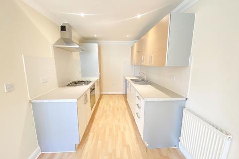 2 bedroom flat to rent, Rivington Court, St Marks Place, Dagenham, RM10 8GJ, UK