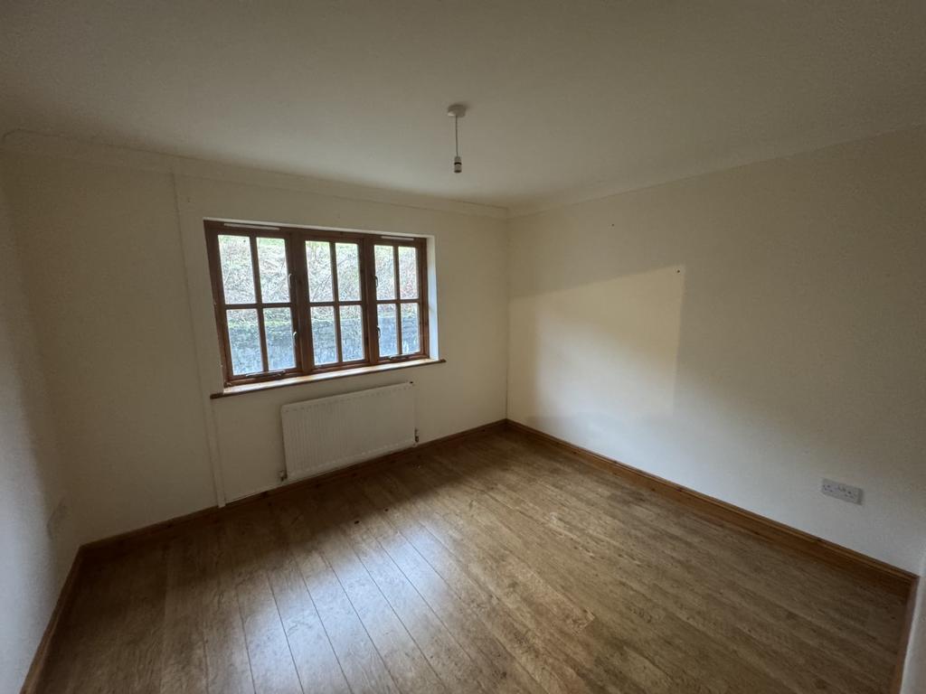 Rear Bedroom 3