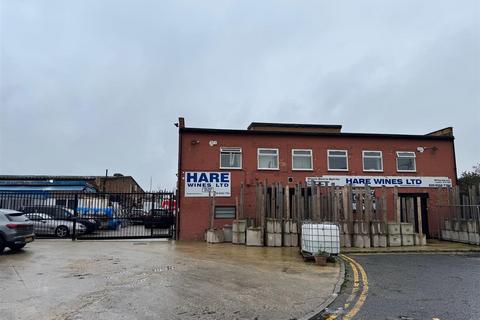 Industrial unit to rent, Rigg Approach, Leyton, London