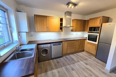 2 bedroom flat to rent, Cherrybank Gardens, City Centre, Aberdeen, AB11