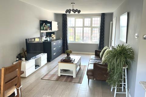 3 bedroom semi-detached house for sale, Sandringham Close, Hove BN3