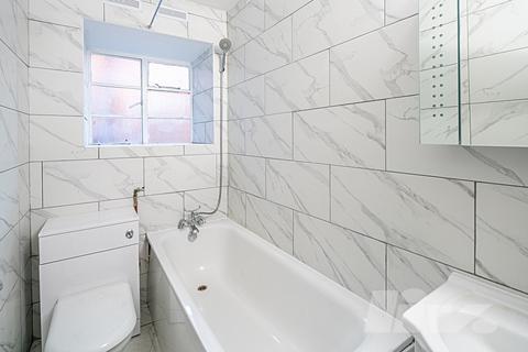 1 bedroom apartment to rent, Adelaide Road, London NW3