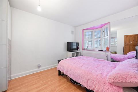 30 Croft Road, London, SW16 3NF