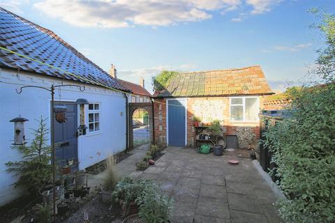 3 bedroom semi-detached house for sale, High Street, Tittleshall, King's Lynn