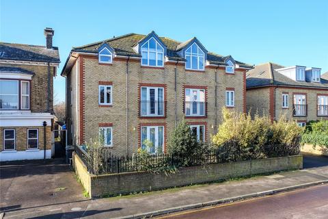 2 bedroom flat for sale, Lennox Road, Gravesend, Kent, DA11