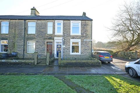 Harry Street, Salterforth, BB18