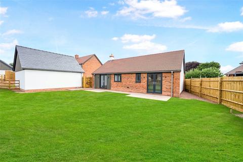 2 bedroom bungalow for sale, Brampton Abbotts, Ross-on-Wye, Herefordshire, HR9