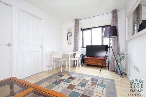 1 bedroom apartment for sale, Bream Close, London, N17