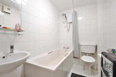 1 bedroom apartment for sale, Bream Close, London, N17