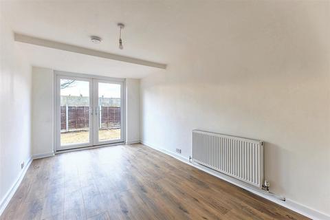 5 Abbots Road, Pershore, WR10 1LL