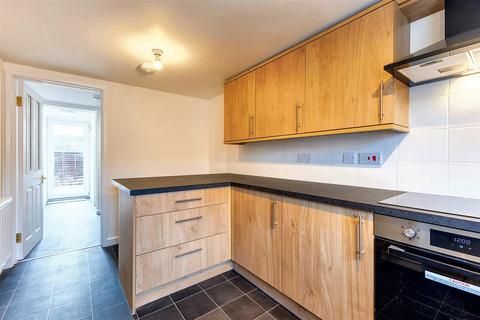 5 Abbots Road, Pershore, WR10 1LL