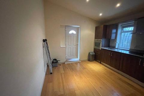 2 bedroom apartment to rent, Monkfrith Way, Southgate, London, N14