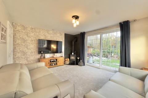 16 Bark Meadows, Dodworth, Barnsley, S75 3JB
