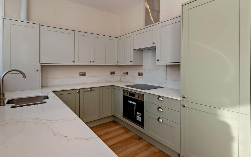 90b Alma Road