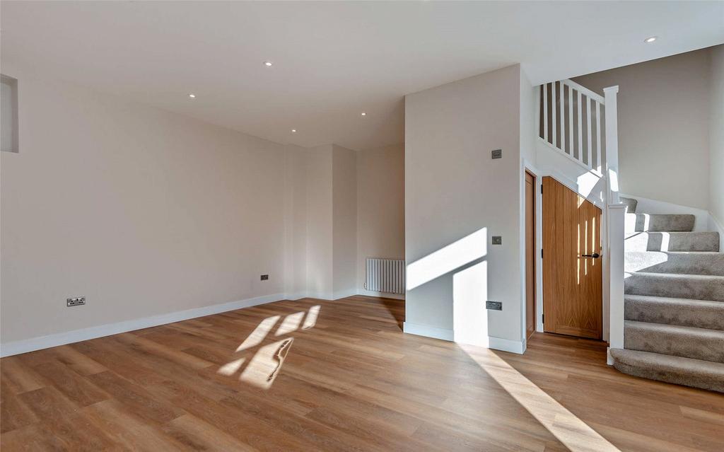 90b Alma Road