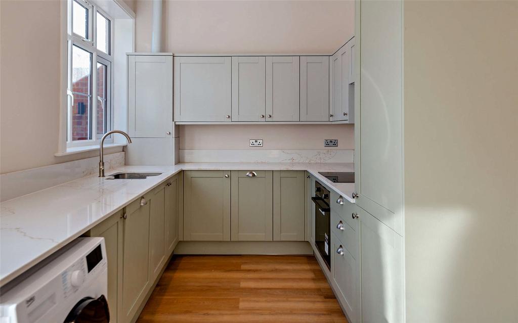 90b Alma Road