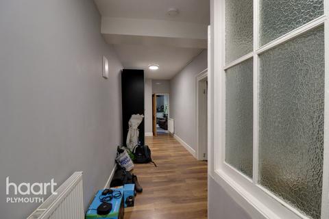 2 bedroom flat to rent, Citadel Road, Plymouth