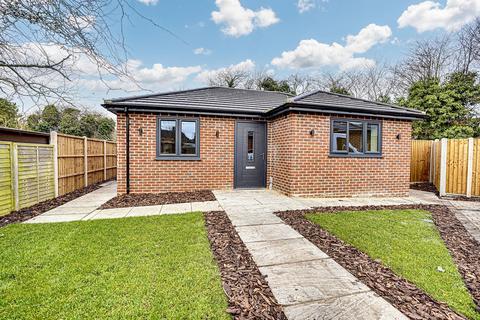 2 bedroom detached bungalow for sale, The Avenue, Cambridgeshire CB25