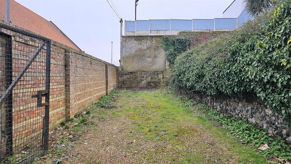 Parking/Garden Space