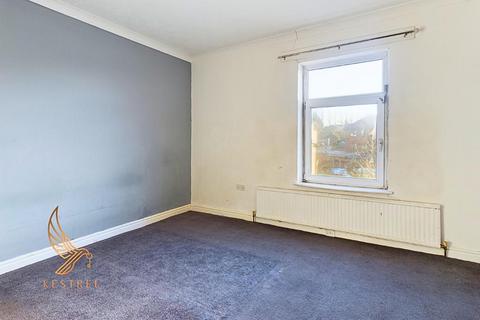 11 Bow Street, Cudworth, Barnsley, S72 8JL