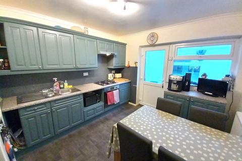 3 bedroom semi-detached bungalow for sale, Merton Park, Penmaenmawr LL34