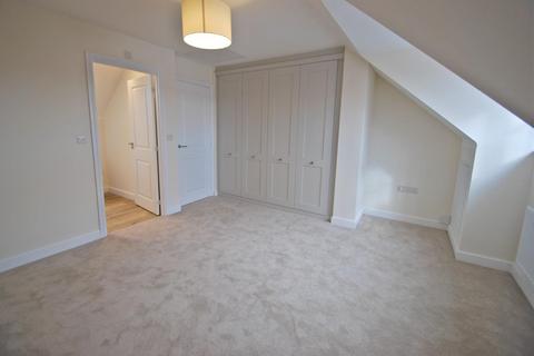 3 bedroom semi-detached house to rent, Richards Street, Woodford Village Garden, Woodford