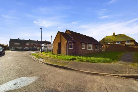 1 bedroom semi-detached bungalow for sale, St Georges Close, Selsey