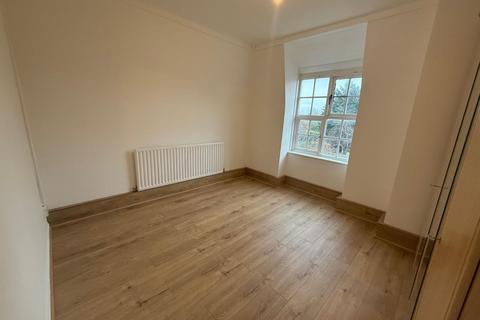 3 bedroom terraced house to rent, Risley Avenue, Tottenham, N17