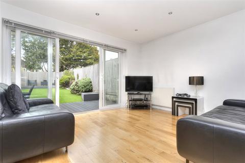 3 bedroom terraced house to rent, Sandringham Drive, Hove, BN3