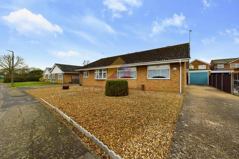 2 bedroom semi-detached bungalow for sale, Badgers Green, Colchester CO6