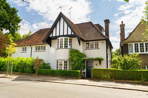 Hampstead Way, Hampstead Garden Suburb, London, NW11