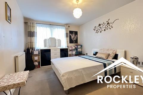 1 bedroom flat for sale, Perth Road, Gants Hill IG2