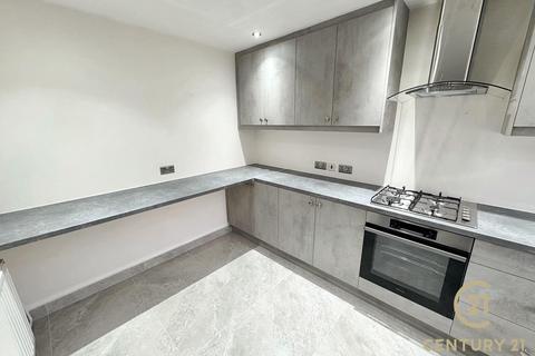 2 bedroom terraced house for sale, Blandford Road, SOUTHALL UB2