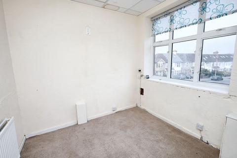 3 bedroom flat for sale, 238 High Street, Beckenham, Kent, BR3 1EN