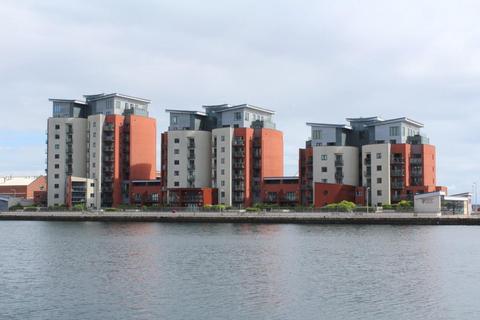 1 bedroom apartment for sale, South Quay, Kings Road, Marina, Swansea