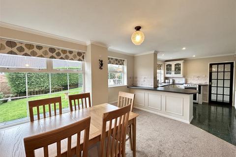 4 bedroom detached house for sale, Sidlaw Close, Halesowen