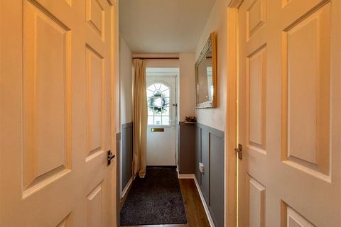 3 bedroom terraced house for sale, Coppice Drive, Netherton, Huddersfield, HD4 7WP