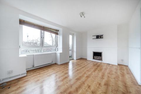 2 bedroom apartment for sale, Knights Hill, London