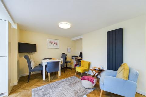 3 bedroom terraced house for sale, Priory Walk, Bracknell, Berkshire, RG12