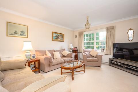 4 bedroom end of terrace house for sale, Burcote, Weybridge, KT13