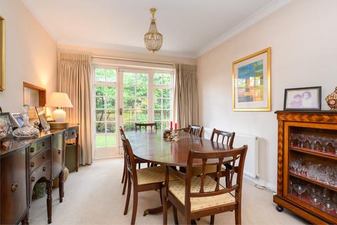 4 bedroom end of terrace house for sale, Burcote, Weybridge, KT13