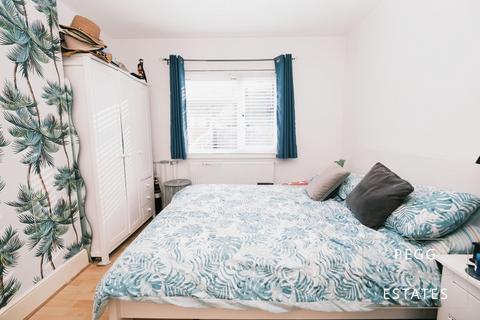 3 Denys Road, Torquay, TQ1 1JL