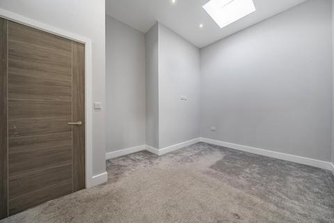 2 bedroom terraced house for sale, Scrooby Street, Catford