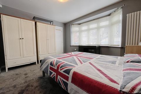 1 bedroom flat to rent, Browning Way, Hounslow, TW5