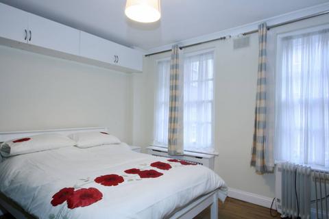 1 bedroom flat for sale, Park West, Hyde Park Estate, London, W2