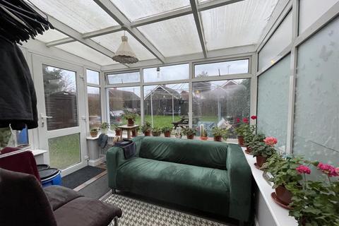 4 bedroom semi-detached house for sale, Springbank Road Cheltenham