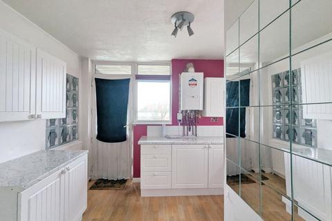 824a London Road, Cheam, Sutton, SM3 9BJ