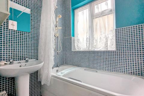 824a London Road, Cheam, Sutton, SM3 9BJ
