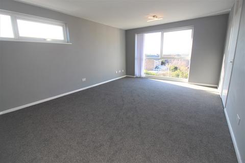 2 bedroom apartment to rent, Crocus Way, Chelmsford