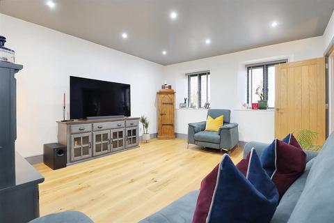 undefined, Beautifully converted barn in East Clevedon